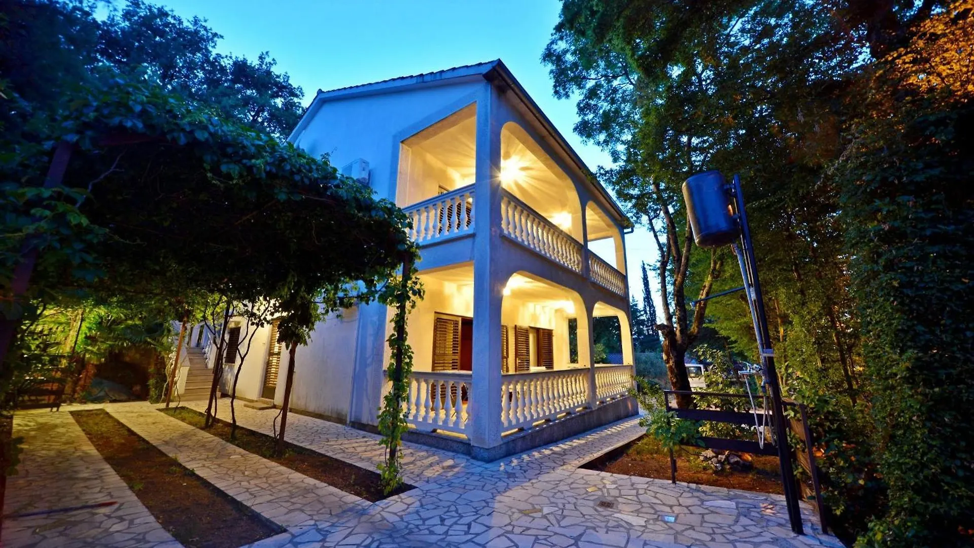 Familienwohnung In Malinska